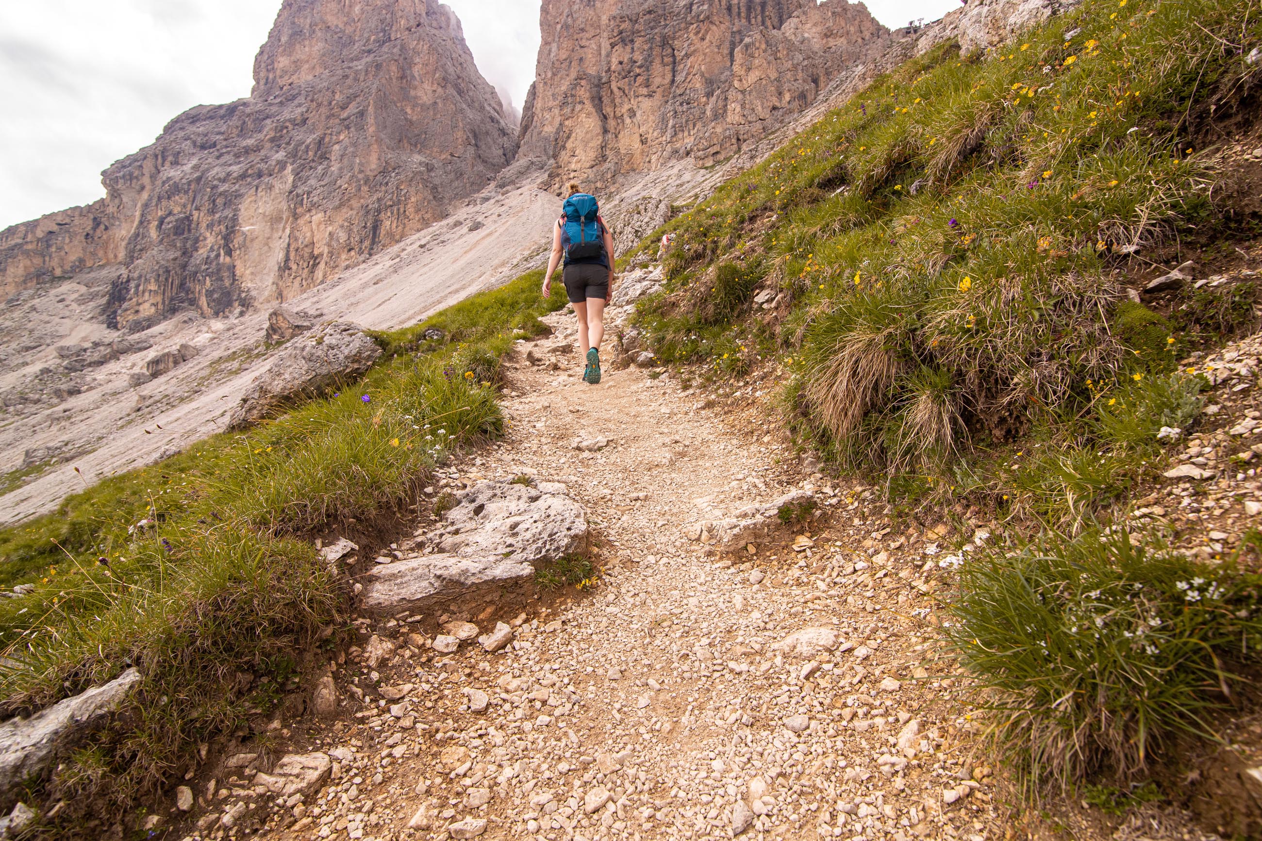 Brütting Damen-Wanderschuhe Expedition, wasserdicht, für unwegsames Gelände und Trekking geeignet